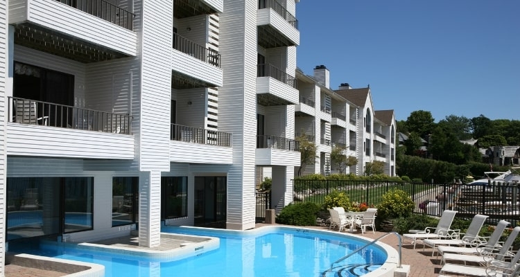 Quais são os deveres e obrigações contábeis de um conjunto residencial?